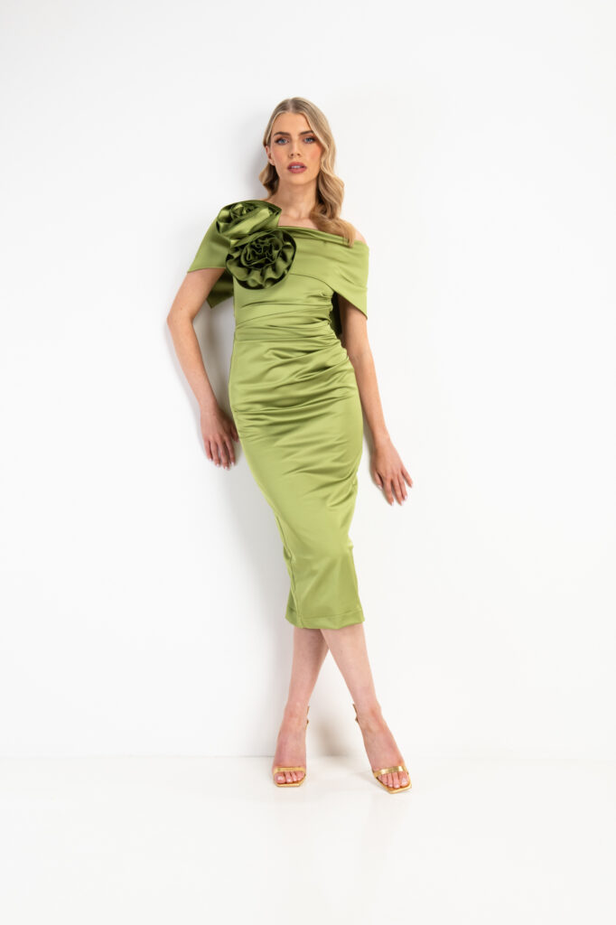 090 Emma Satin Kris Bardot Knee